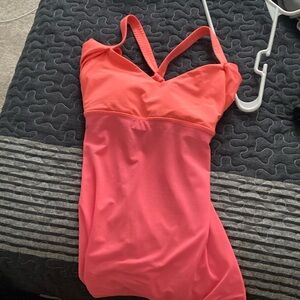 Lululemon active wear top